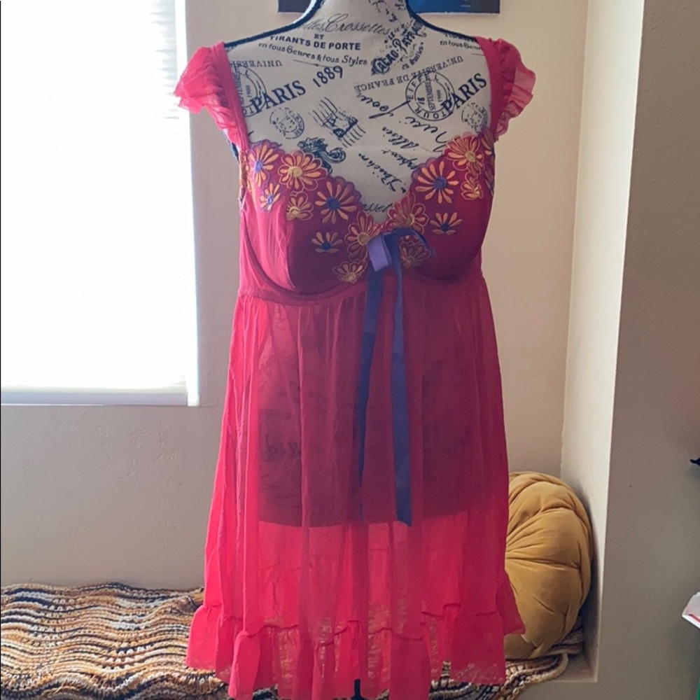 Cacique Nightie Sz 18/20 NWOT